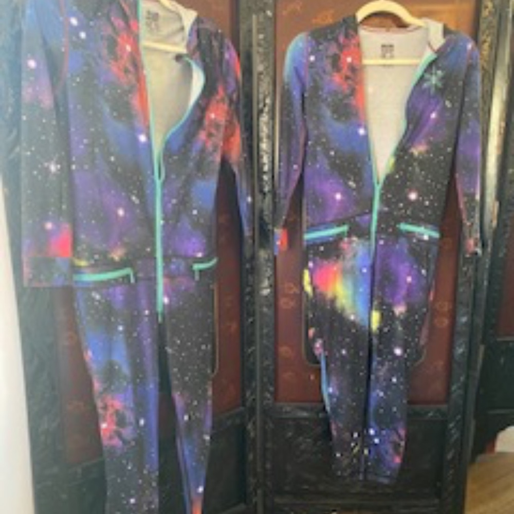 AIRBLASTER Youth Ninja Suits (base layer for skiing/snowboarding)